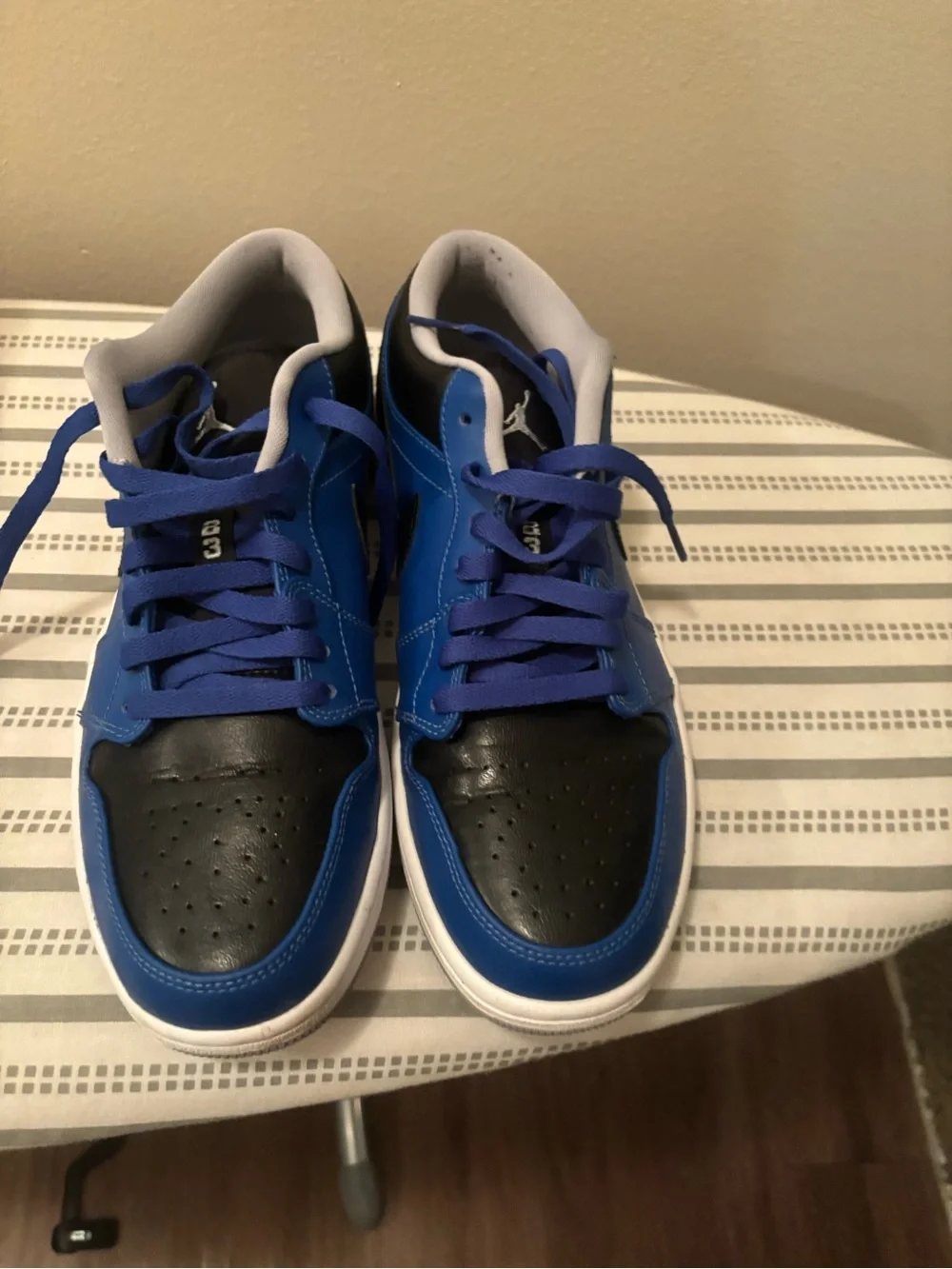 Air Jordan 1 Low Royal Blue Black White Men’s Size 9 Men's Black and Blue LowTop